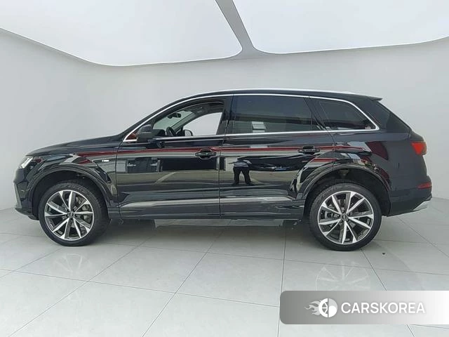 Audi Q7 id 4278518 из Китая 8