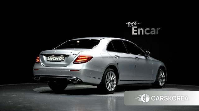 Mercedes-Benz E-Class W213 id 3800843 из Кореи 12