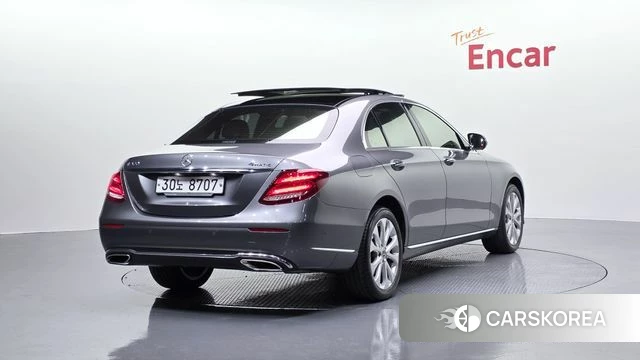Mercedes-Benz E-Class W213 id 4304706 из Кореи 12