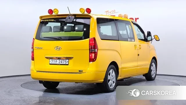 Hyundai The New Grand Starex id 3474683 из Кореи 12