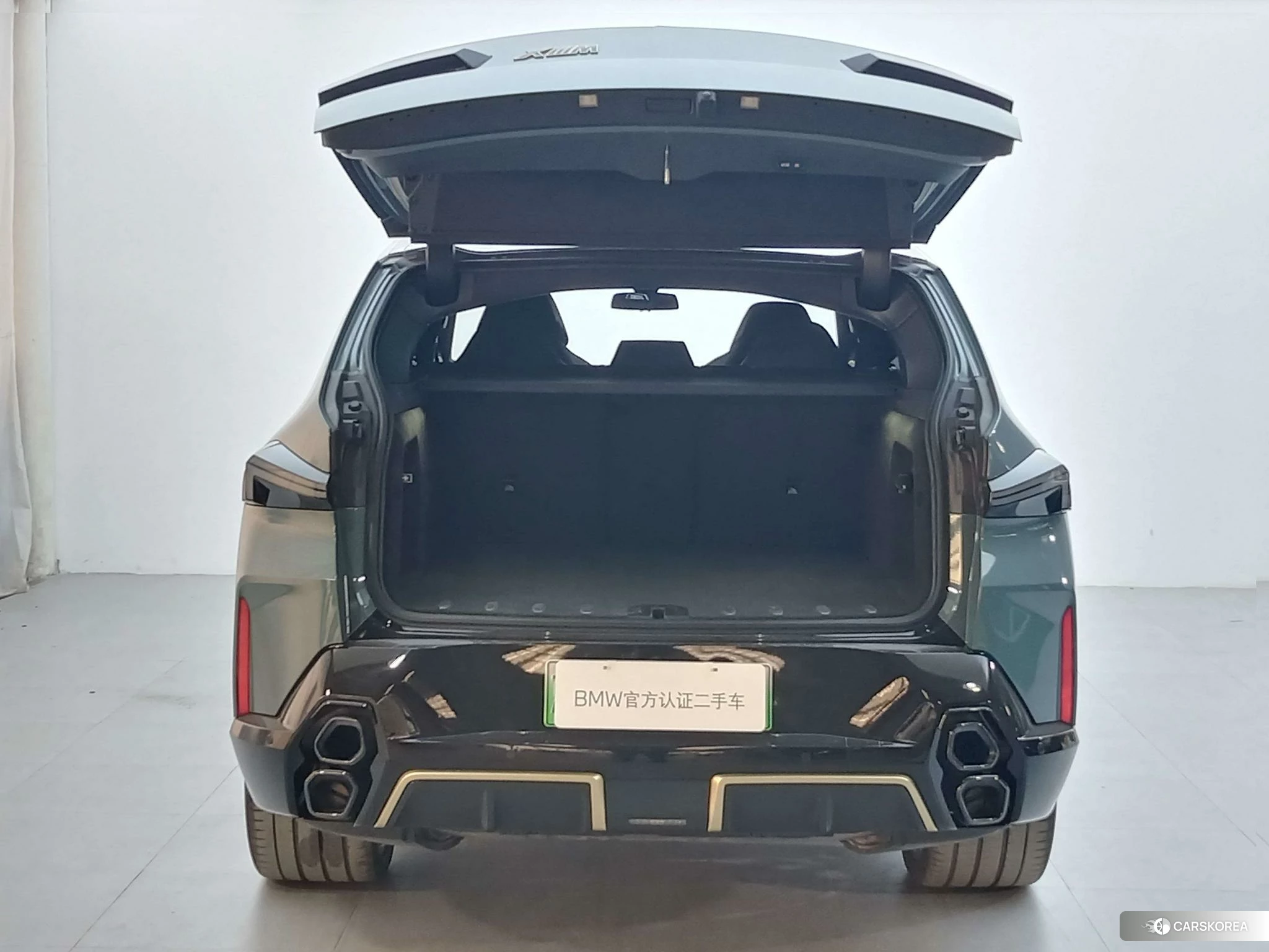 BMW XM id 4453913 из Китая 10