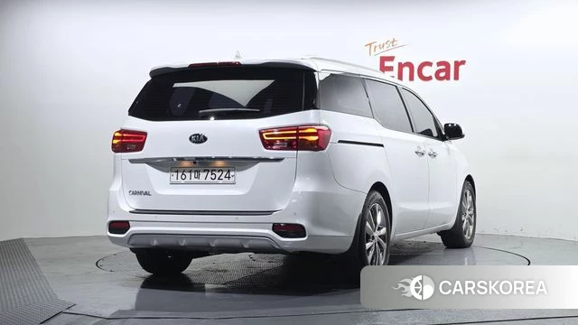 Kia The New Carnival id 4294835 из Кореи 12