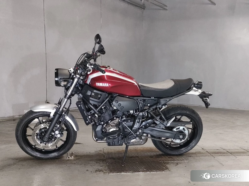 Проданный Yamaha XSR700 2017 из Японии