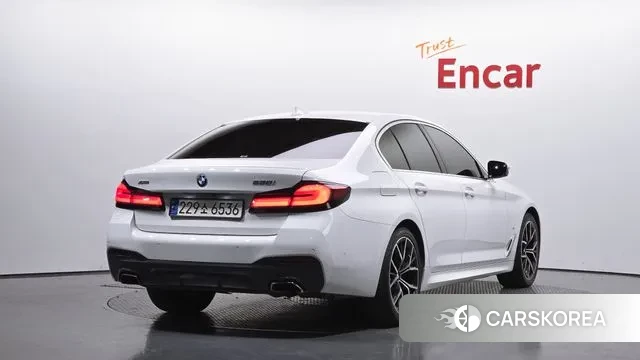 BMW 5 Series (G30) id 3459174 из Кореи 12