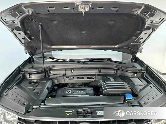 Volkswagen Tourang id 4215052 из Китая 12