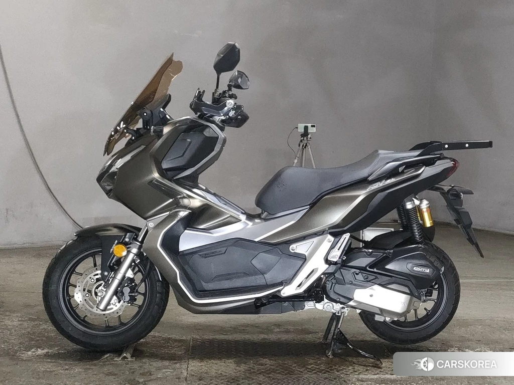 Проданный Honda ADV150 2019 из Японии
