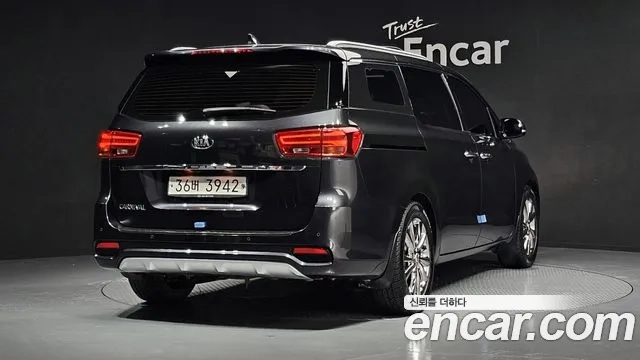 Kia The New Carnival id 2922732 из Кореи 12