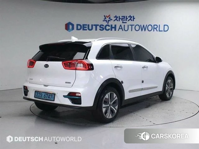 Kia Niro EV id 4180552 из Кореи 12