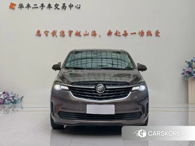 Buick GL8 2022 Коричневый из Китая, фото 2