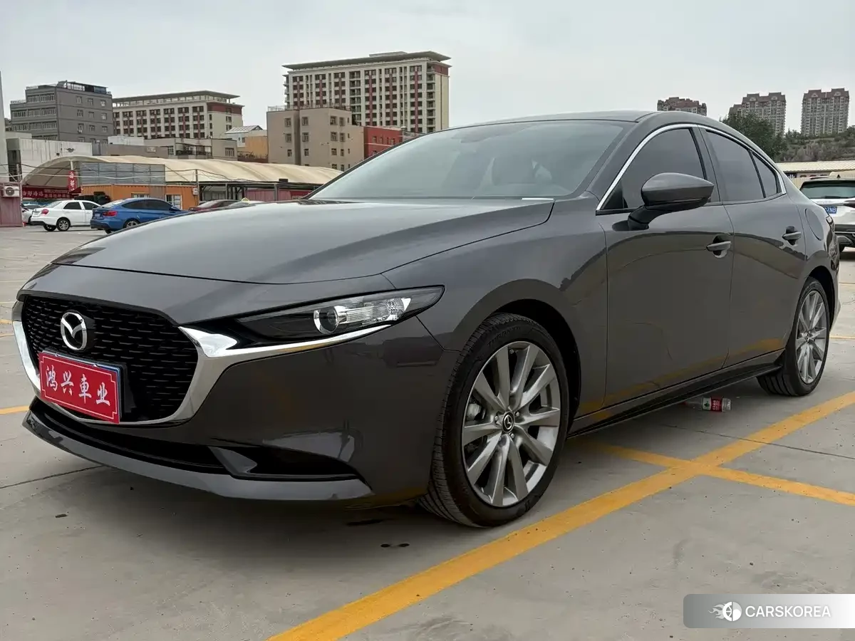 Mazda 3 2025 Silver/gray из Китая, фото 2