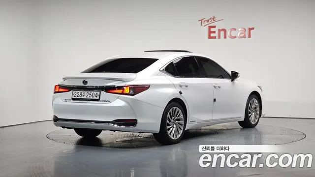 Lexus ES300h 7th generation id 2757817 из Кореи 12