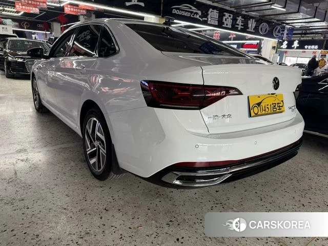 Volkswagen Sagitar 2023 Белый из Китая, фото 2