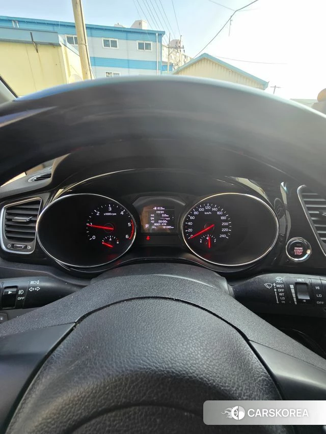 Kia The New Carnival id 4718010 из Кореи 8