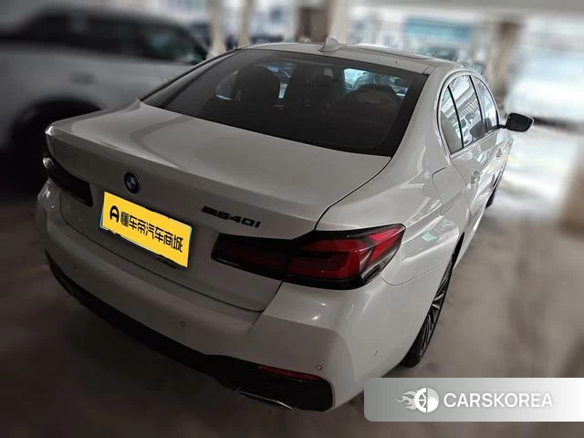 BMW 5 series 2022 Белый из Китая, фото 2