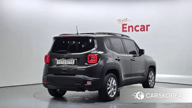 Jeep Renegade id 3023969 из Кореи 12