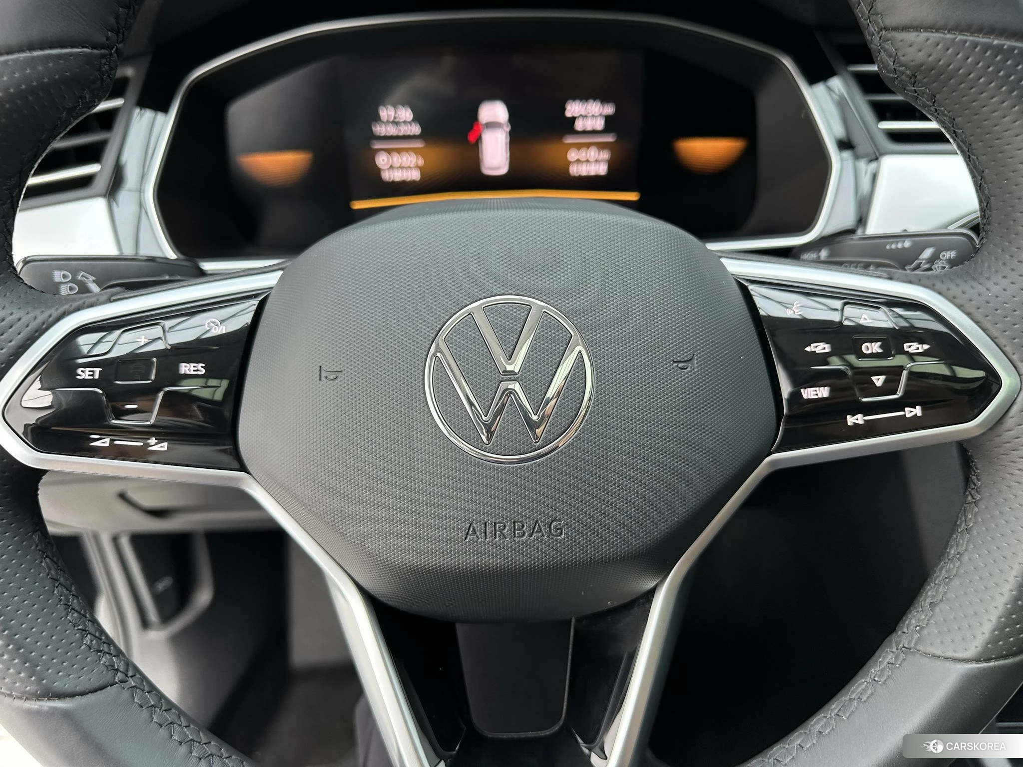 Volkswagen Magotan id 4453970 из Китая 9
