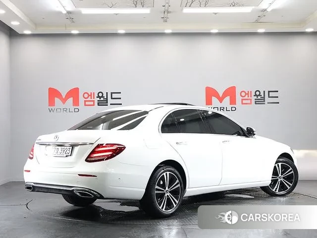 Mercedes-Benz E-Class W213 id 3033404 из Кореи 12