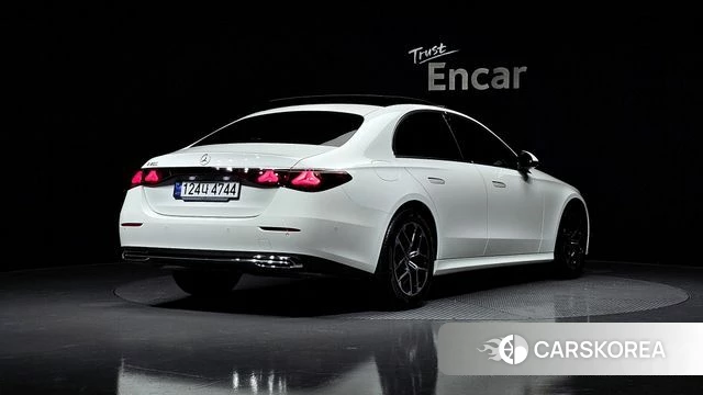 Mercedes-Benz E-Class W214 id 3825719 из Кореи 12