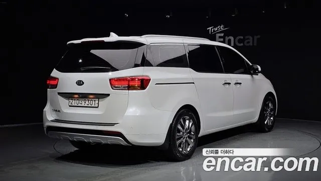Kia All New Carnival id 2937384 из Кореи 12