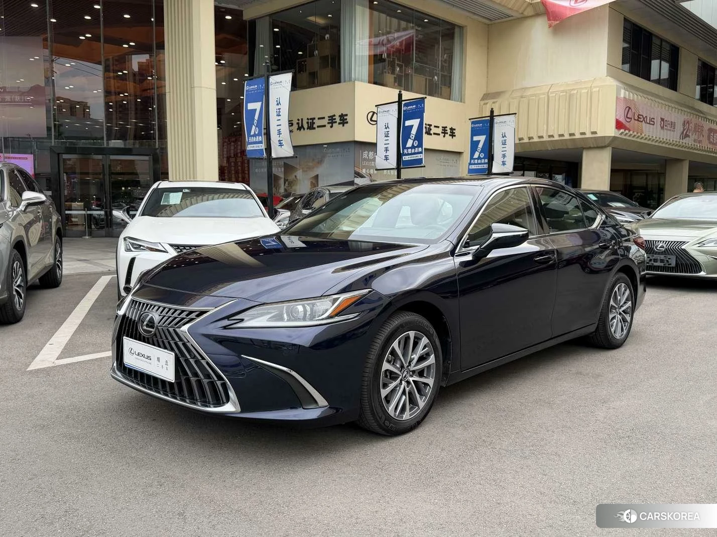 Lexus ES 2022 Синий из Китая, фото 2