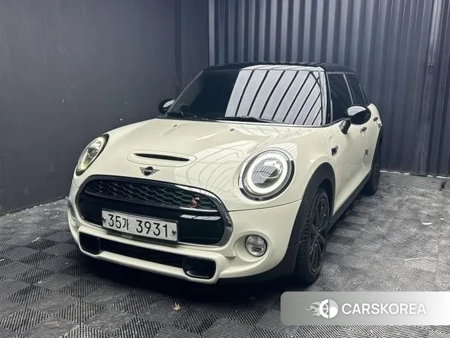 Mini Cooper S id 3742706 из Кореи 10