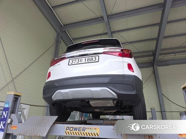 Kia Seltos 2021 Белый из Кореи, фото 2