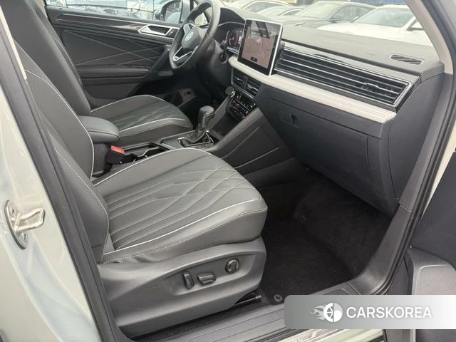 Volkswagen Tiguan L id 4217539 из Китая 12