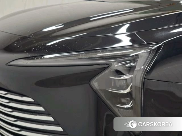 Buick Lacrosse id 4211724 из Китая 12