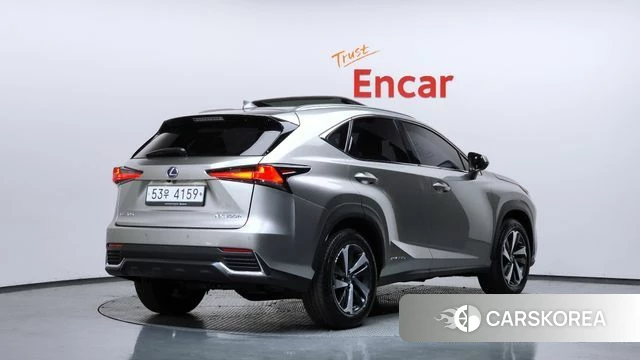 Lexus NX300h id 4377713 из Кореи 12
