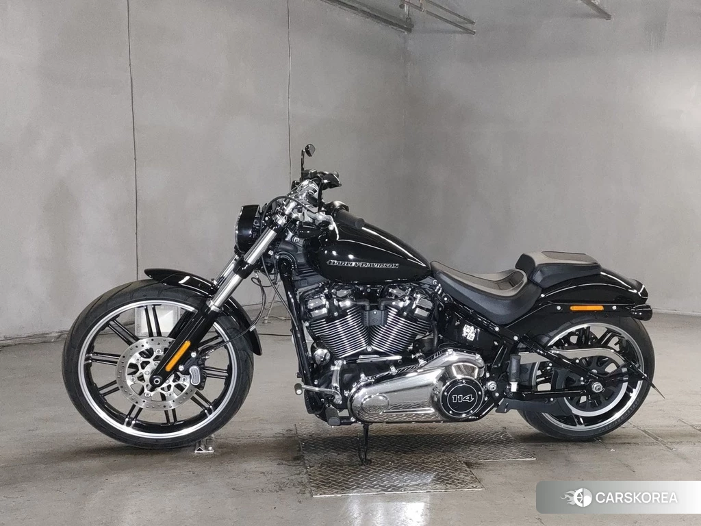 Проданный Harley-Davidson Softail Breakout FXBRS1868 2021 из Японии