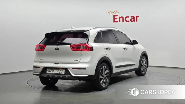 Kia Niro id 4483415 из Кореи 12