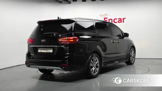 Kia The New Carnival id 4403535 из Кореи 12
