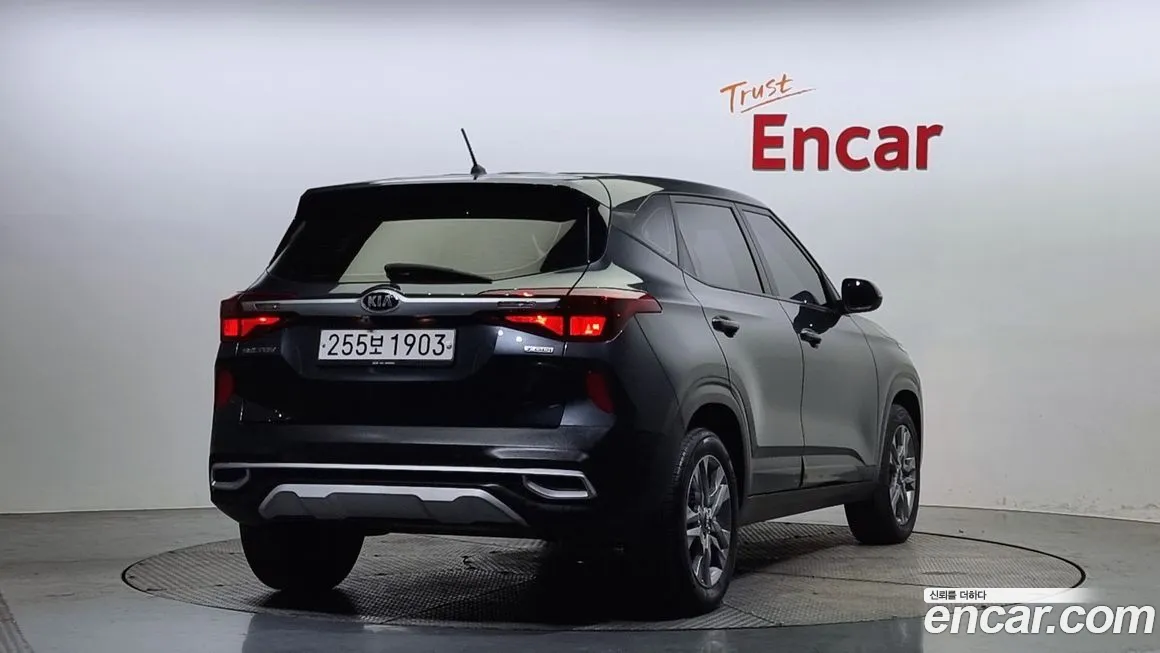 Kia Seltos id 2156251 из Кореи 12