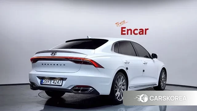 Hyundai The New Grandeur IG id 3546602 из Кореи 12