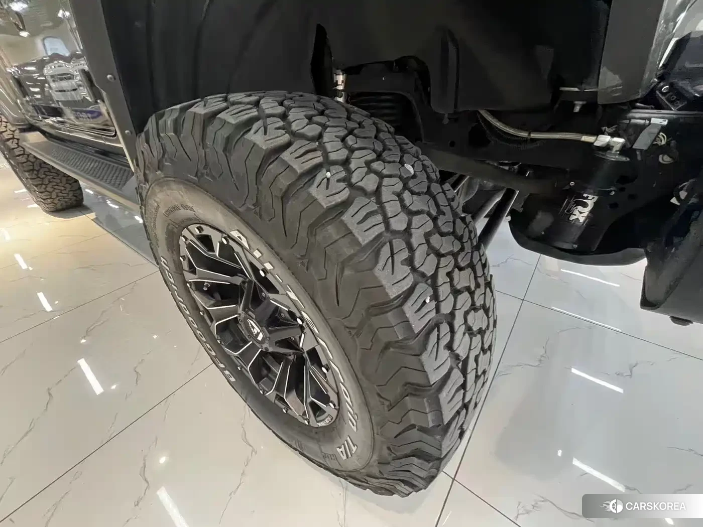 Jeep Wrangler id 4570799 из Китая 12