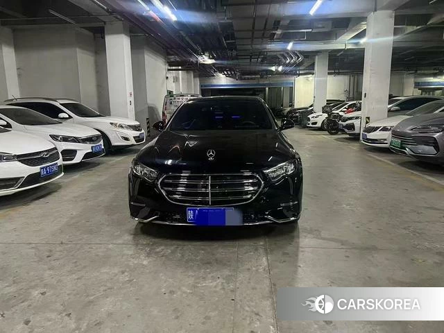 Mercedes-Benz E-class id 4235895 из Китая 2