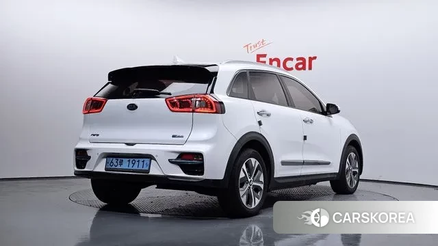 Kia Niro EV id 3434049 из Кореи 12
