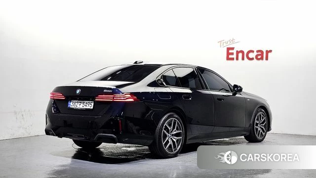 BMW 5 Series (G60) id 4527636 из Кореи 12
