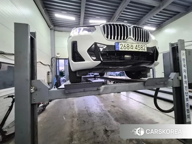 BMW X3 (G45) 2023 Белый из Кореи, фото 2