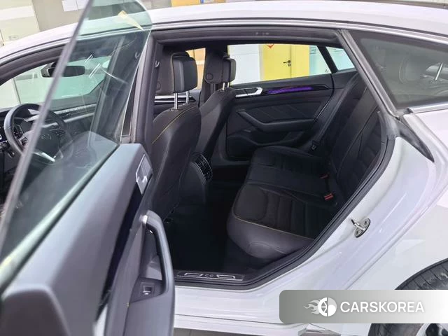 Volkswagen CC 2024 Белый из Китая, фото 2