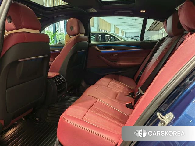 BMW 5 series PHEV 2021 Синий из Китая, фото 4