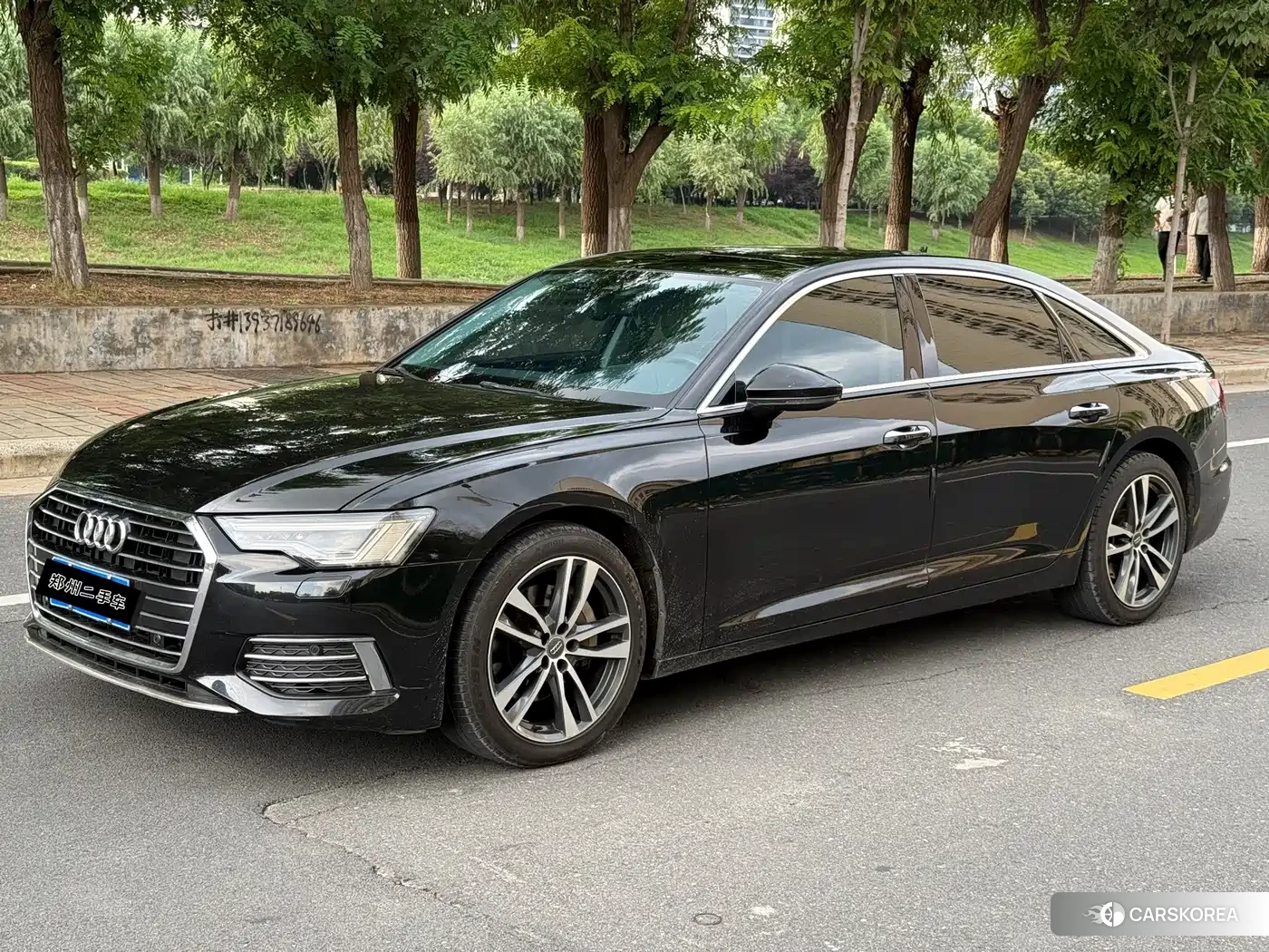 Audi A6L 2020 Черный из Китая, фото 2