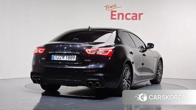 Maserati Ghibli id 3336525 из Кореи 12