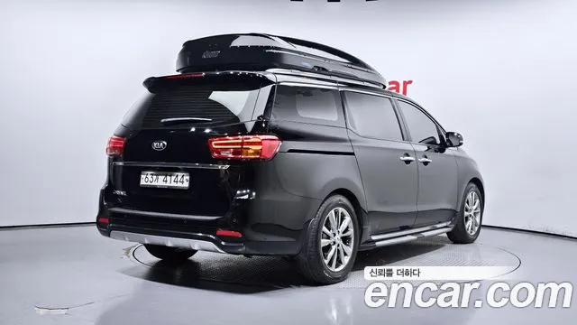 Kia The New Carnival id 2717326 из Кореи 12