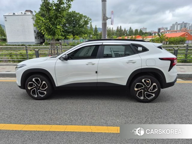 Chevrolet (GM Daewoo) Trax Crossover 2025 Белый из Кореи, фото 2