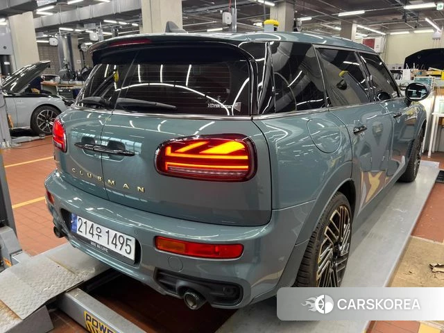 Mini Cooper S Clubman 2024 Цвет галактики из Кореи, фото 2