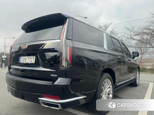 Cadillac Escalade 5th Generation 2021 Черный из Кореи, фото 3