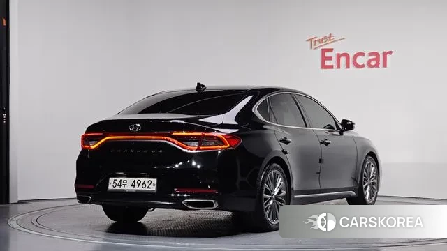 Hyundai Grandeur IG id 3526176 из Кореи 12