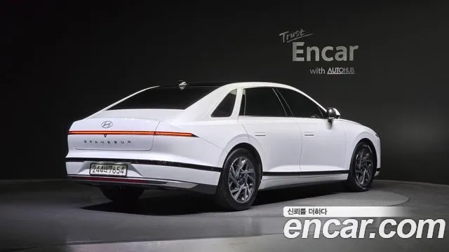 Hyundai Grandeur (GN7) id 2954344 из Кореи 12