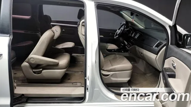 Kia The New Carnival id 2760600 из Кореи 12